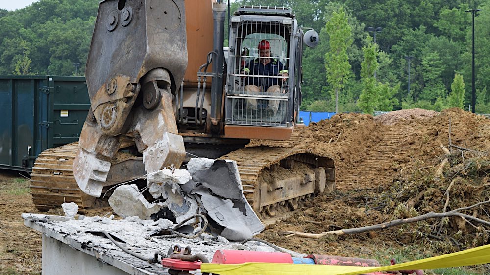 USI Arena demolition photo 4